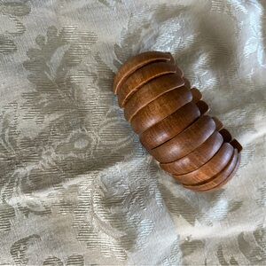 💗Wooden Bangle Stretch Bracelet in Warm Brown 💗= 10 for $20 bundle